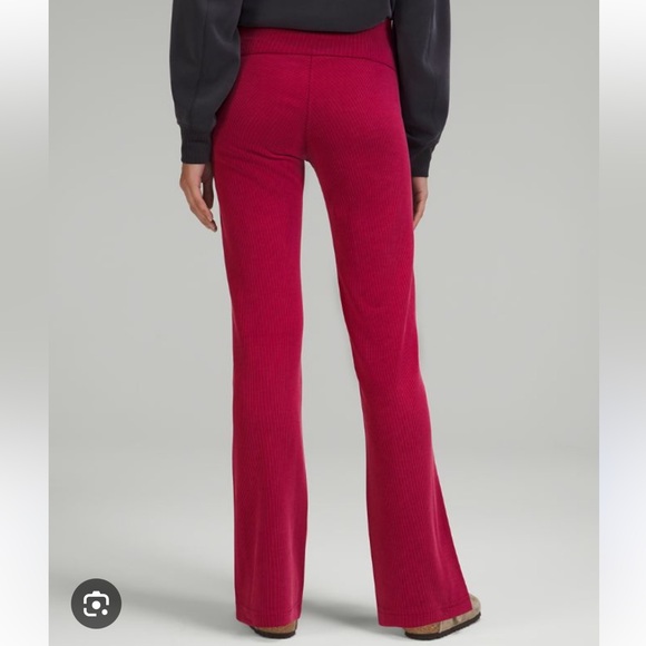 Lululemonn ribbed softstreme pants - Picture 7 of 8